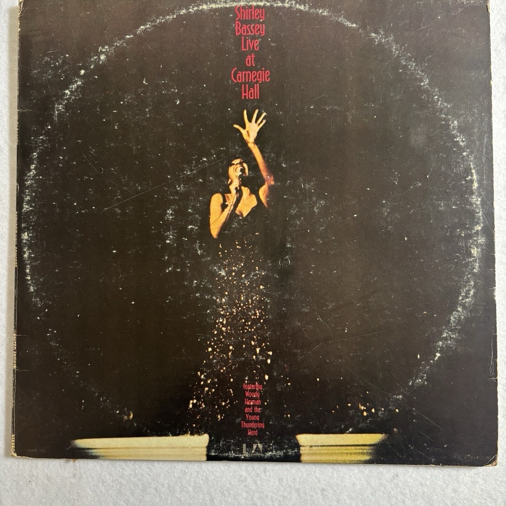 Shirley Bassey LIVE AT CARNEGIE‎ HALL Goldfinger UA-LA111-H2 gatefold 2X LP